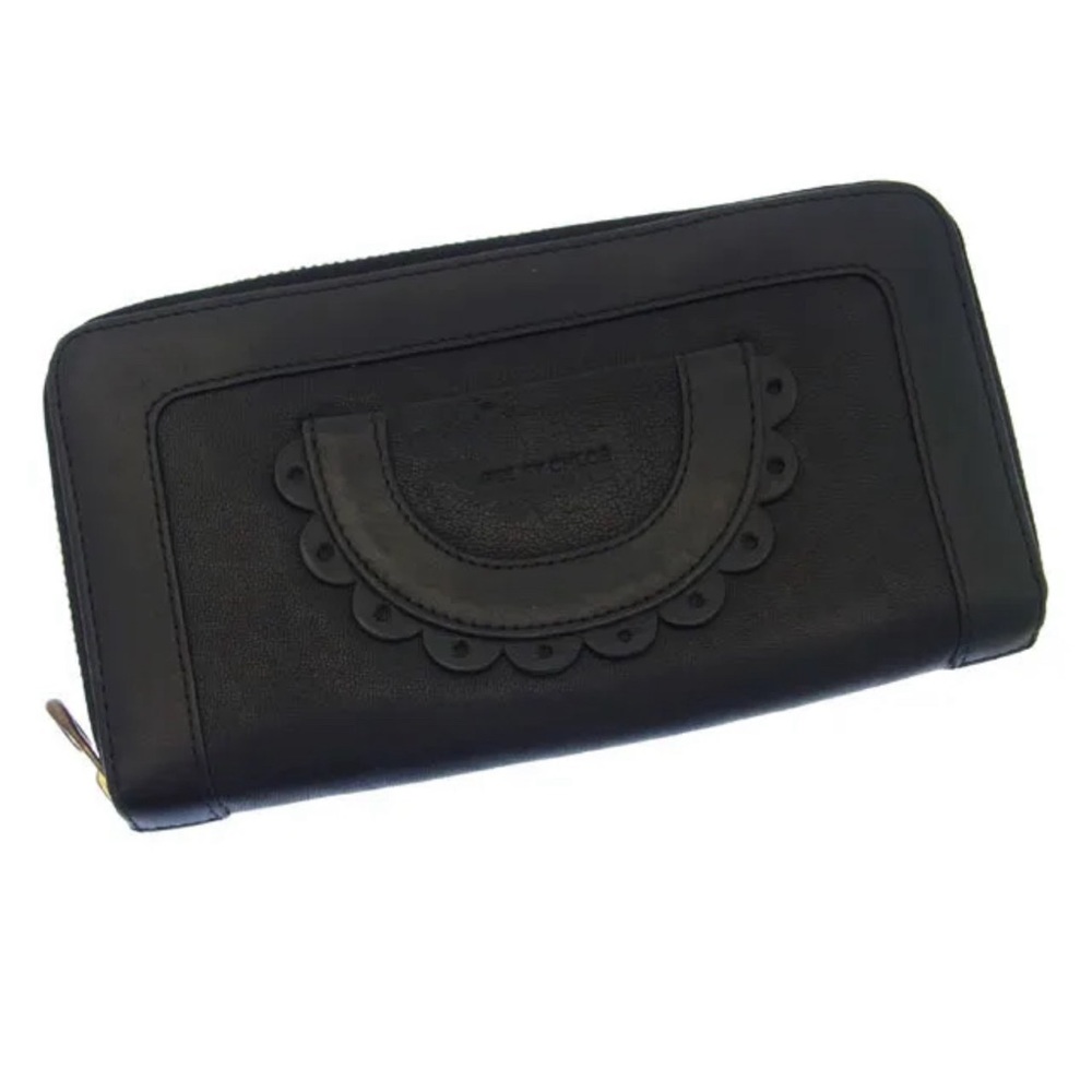 Authentic see by Chloè